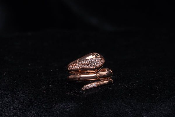 Serpentine Glamour Ring
