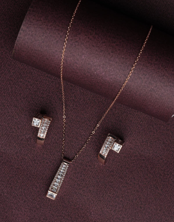 Linear Spark Bar Pendant