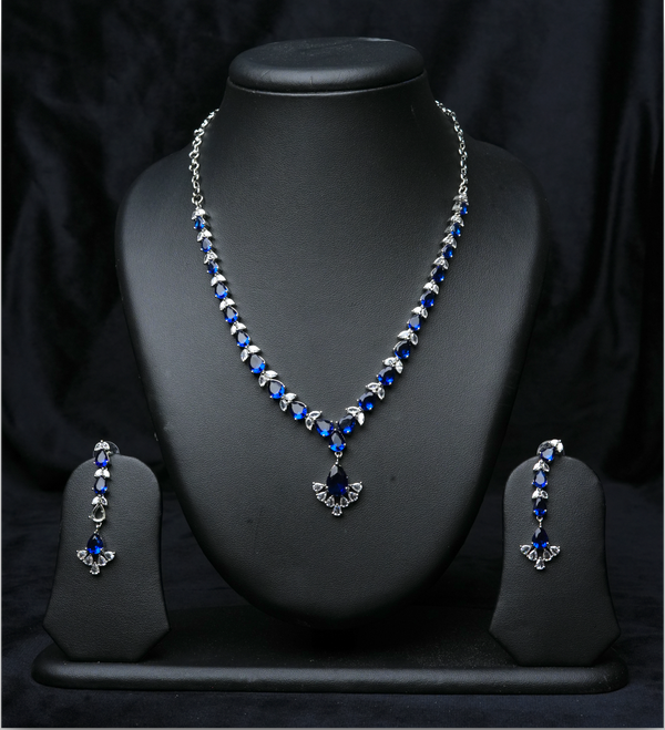 Royale Blossom Necklace Set
