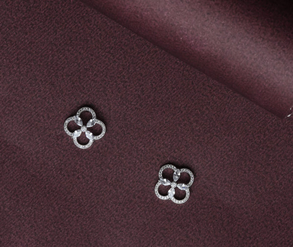 Royal Petal Shine Pendant Set