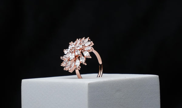 Daisy Radiance Ring