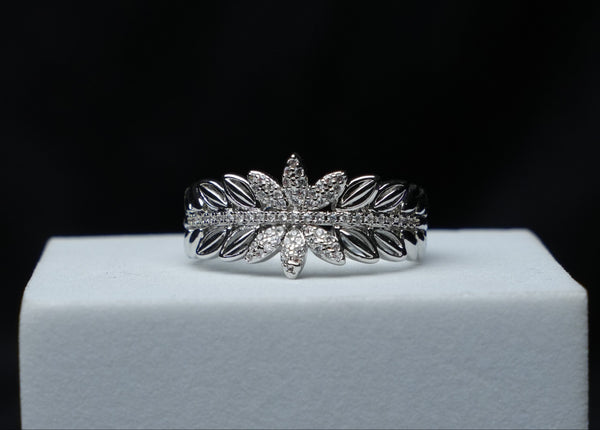 Elysian Leaf Ring