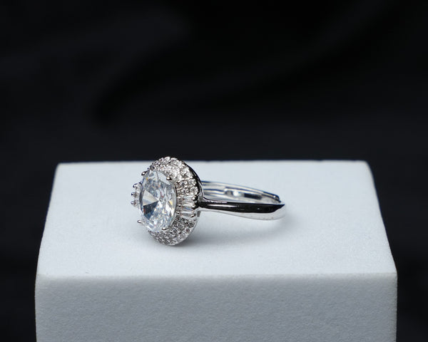 Eterna Radiance Ring