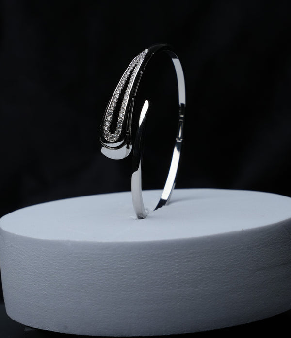 Teardrop Luxe Bracelet