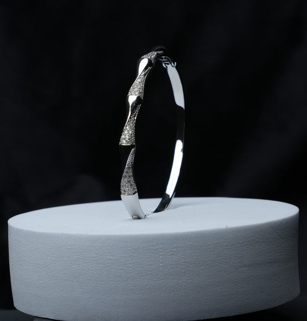 Twista Luxe Bracelet