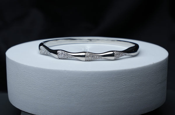 Twista Luxe Bracelet