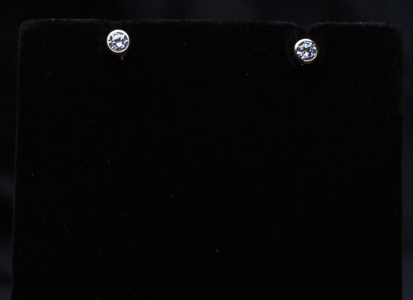 Classic Solitaire Studs