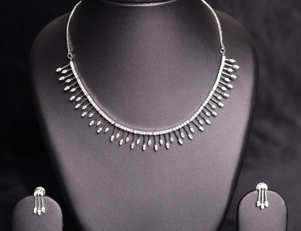 Lumia Spark Necklace Set