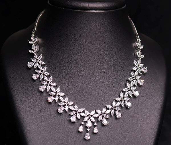 Kaira Stone Blossom Set