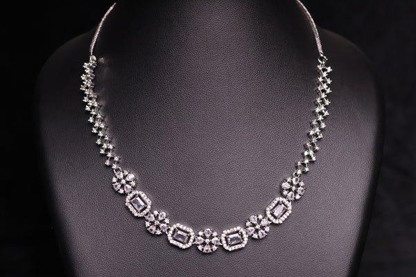 Florette Glam Necklace Set