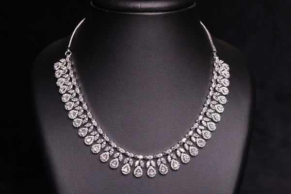 Tiana Teardrop Necklace Set