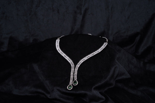 Emerald Teardrop Vine Necklace & Earrings Set