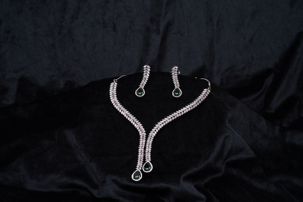 Emerald Teardrop Vine Necklace & Earrings Set