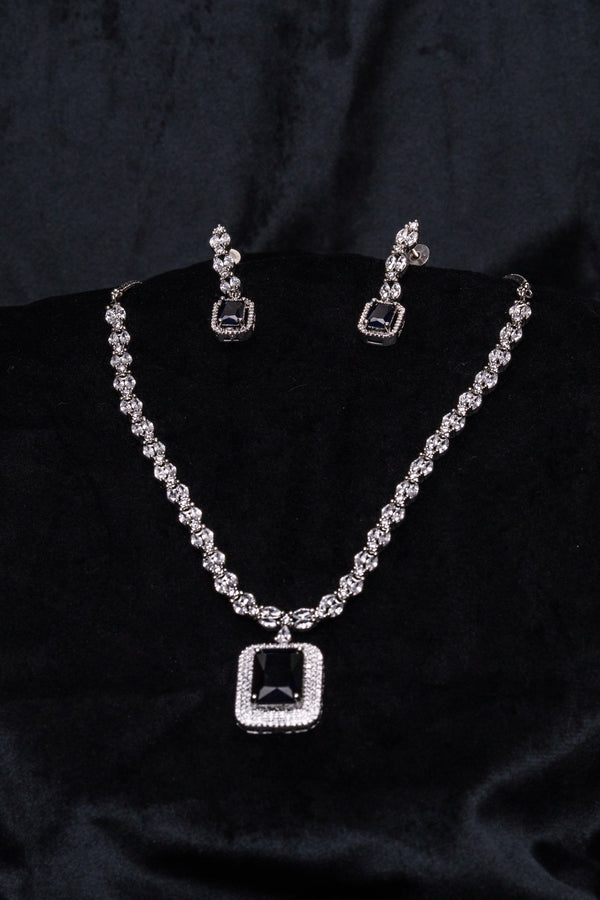 Midnight Ocean – Titanic Inspired Necklace Set