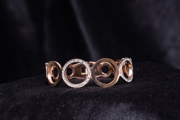 Luna Loop Rose Gold Bracelet