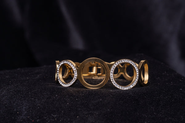 Luna Loop Rose Gold Bracelet