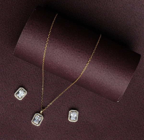 Timeless Sparkle Pendant Set