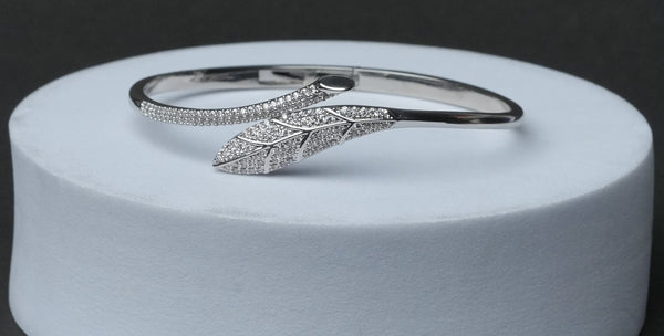 Rose Leaf Sparkle Open Bracelet