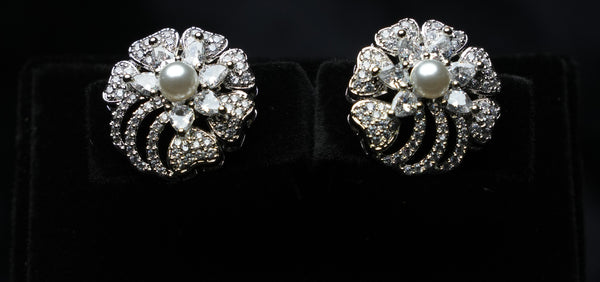 Dazzle Bloom Pearl Studs