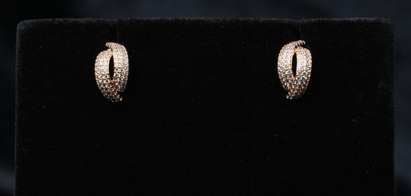 Twilight Curve Hoop Studs