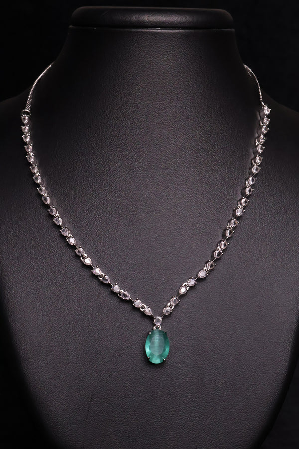 Seren Glow Necklace Set